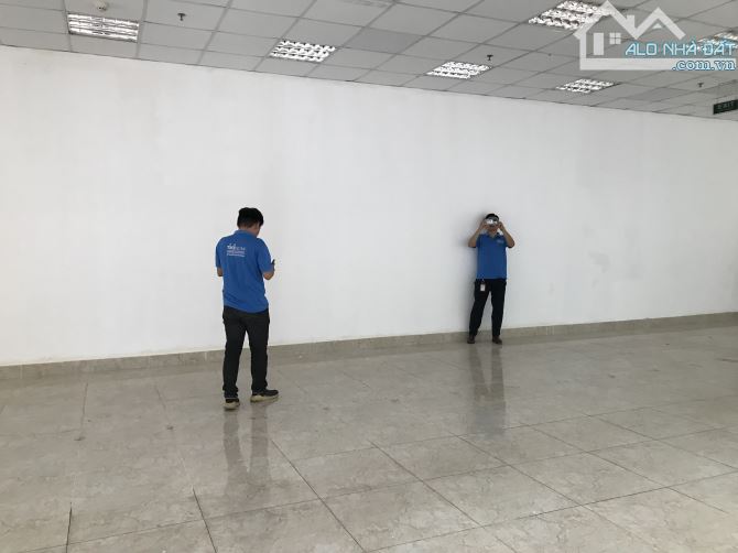 Bán sàn văn phòng VOV Mễ Trì DT 220m2 giá 58tr/m2