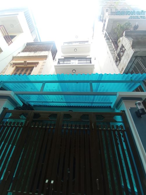 BÁN NHÀ MẬU LƯƠNG ,40M2 ,NHÀ 4T ,CÁCH Ô TÔ 50M GIÁ CHỈ HƠN 5 TỶ
