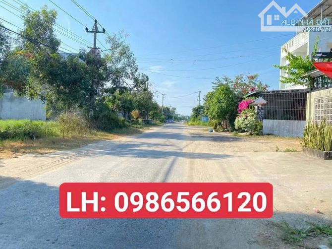 Bán lô đất 200m2 (full thổ cư) tại xã Mộ Đức,Quảng Ngãi, Giá chỉ 3,8tr/m2