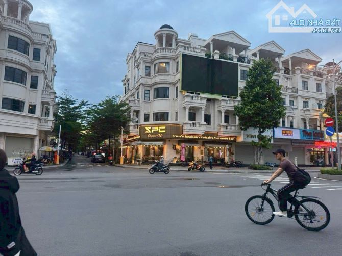 bán biệt thự căn góc đường Số 3 Cityland Park Hills - Phường 10 Gò Vấp