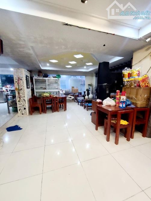 BÁN BIỆT THỰ PHỐ KDC INTRESCO 13E – PHONG PHÚ, BÌNH CHÁNH, 11x22, 3 tầng, 17 tỉ