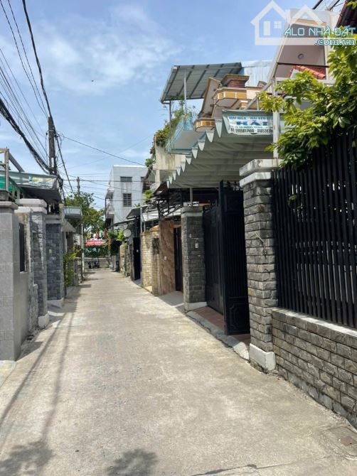Bán Đất nội thành siêu hiếm có khó tìm - Kiệt oto Phùng Hưng - kề bên ĐH Nông Lâm