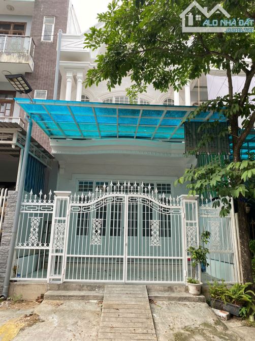 ☄️ Bán nhà 3 tầng mặt tiền Nguyễn Đức Tịnh, phường An Đông, TTTP Huế giá 6 tỷ