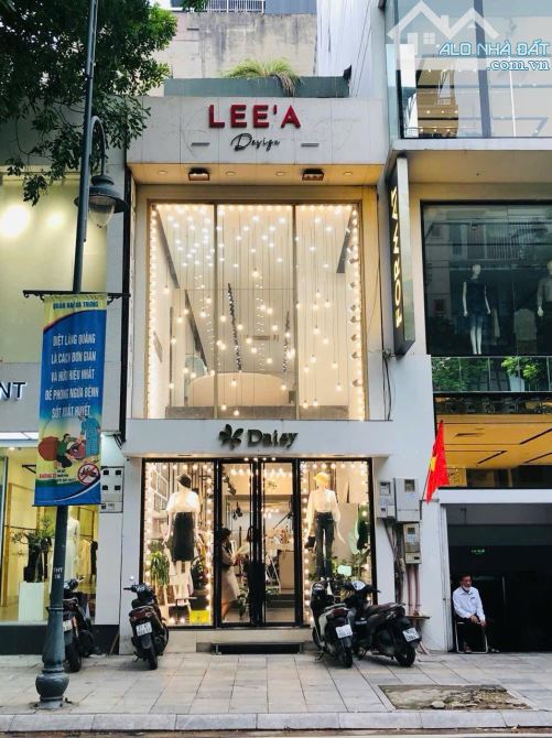 Cho thuê nhà mặt phố TRẦN QUỐC HOÀN 55m2 x 6 tầng - KD doanh mọi mô hình