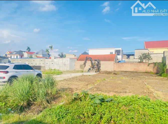 Bán đất Hà Đậu, 70,5m2. Ô tô vào tận đất