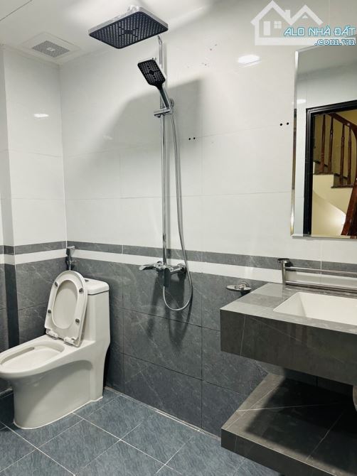 Bán nhà Liên Mạc, Bắc Từ Liêm, 43m2, mặt tiền 4.5m giá 6.3 tỷ