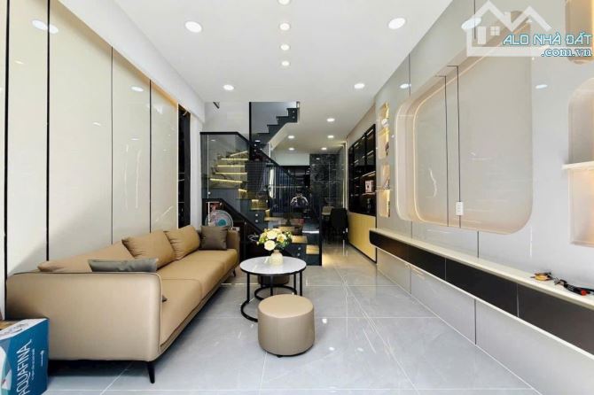 Bán nhà hẻm 4.5m, Thống Nhất, Gò Vấp, 25.6 m² (3.2m x 8m), 2 tầng - Giá 4.35 tỷ TL