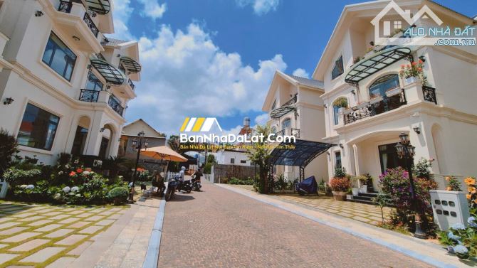 🏡BÁN VILLA SANG TRỌNG 212m² ( 10x21m) KHU ROYALL VILLA MĂNG LIN, P.7 ( Phường LangBiang )