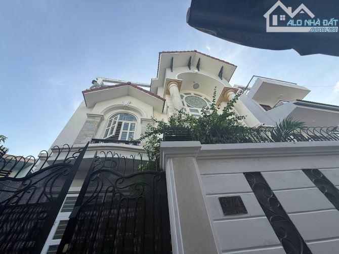 BÁN BIỆT THỰ 3 TẦNG ST – NGAY TRỤC PHAN ĐĂNG LƯU DT 15x17 CN 258m2 giá 28 tỷ