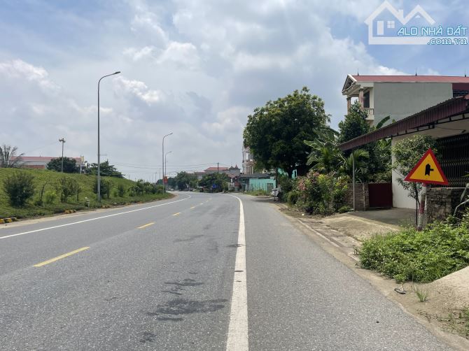 Bán đất mặt đường QL32 trục Hà Nội Phú Thọ 172m2 giá chỉ hơn 2 tỷ