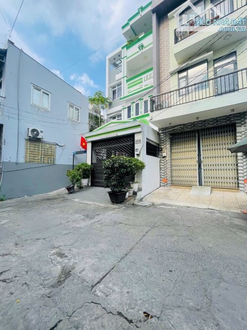 Bán nhà phường 5 quận 8 , 98m2 (5.4mx18m) - 4 tầng - sân thượng , chỉ nhỉnh 7 tỷ