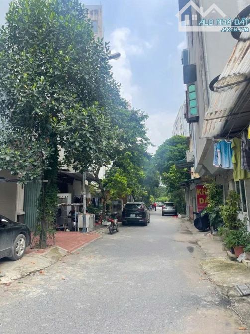 Bán nhà Liền Kề La Khê đường Nông Quốc Chấn DT: 50m, 5 tầng, Mt 4m  chào giá: 14,5 tỷ