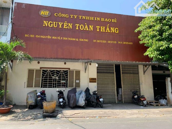Giá gần 90tr/m2 - Nhà đường thông 10m có lề Lê Trọng Tấn - Tây Thạnh, 10x30m cấp 4. Vị trí