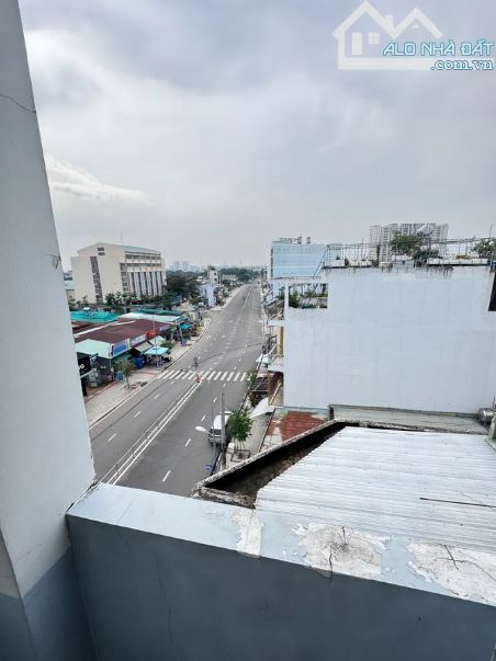 Nhà đẹp mặt tiền đường 35 phường hiệp thành , quận 12 , 5 x 12.5m , 5 tầng