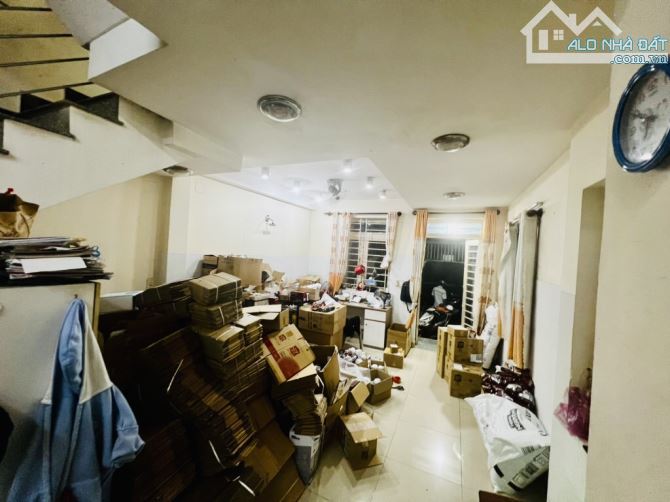 NHÀ MẶT TIỀN ĐƯỜNG SỐ SÁT CHỢ HIỆP BÌNH - GẦN GIGAMALL PHẠM VĂN ĐỒNG- 56M- 2 TẦNG 4X15- 5.