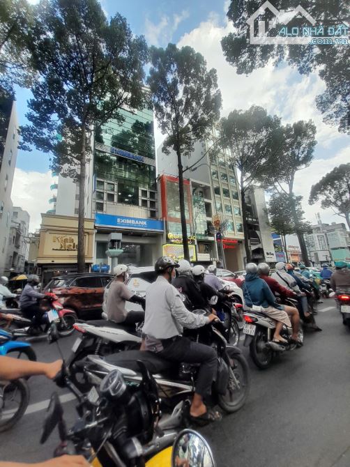 BÁN GẤP NHÀ MT ĐƯỜNG 3/2, P11 Q10 – GIÁ TỐT NHÀ KHU  ĐẤT VÀNG  42m2 NGANG 6 CHỈ 17.7 TỶ