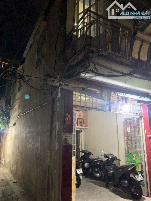 Bán nhà chính chủ Q1 đường Ng.Phi Khanh dt 3m x 13 vuong vức bán 6ty750