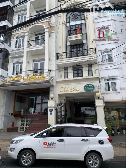 Bán khách sạn mặt tiền Phan Bội Châu Phường 1 Đà Lạt view Hồ Xuân Hương
