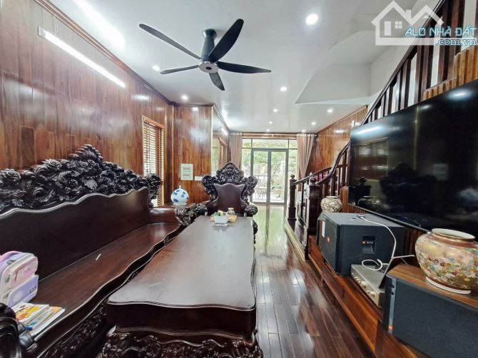 HÂN LÔ VIP _ NGHĨA ĐÔ _ CẦU GIẤY _ 59m2 x 5 tầng _ 25 tỷ  - KINH DOANH ĐỈNH CAO