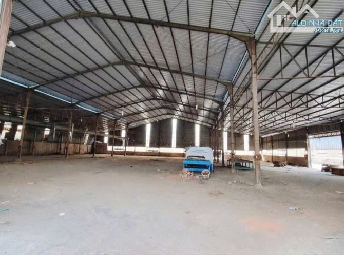 Cho thuê xưởng 9000m2 cụm Hố Nai 3, đầy đủ PCCC và bình điện riêng