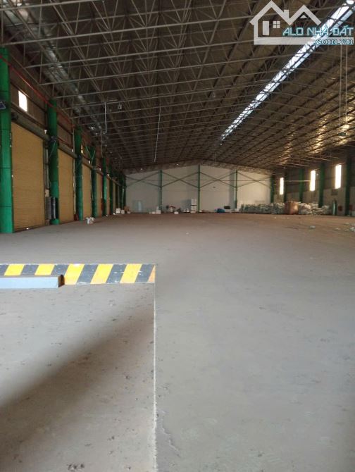 Cho thuê 2500m kho, xưởng KCN Quang Minh