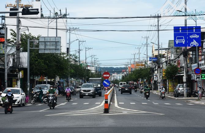 Mặt Tiền Kinh Doanh đường 30/4, P. Rạch Dừa - Vũng Tàu - 253m2 (Ngang 6M) - Giá 19,5 Tỷ