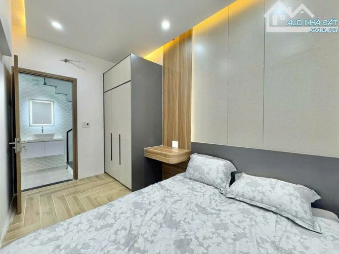 💥💥 BÁN NHÀ NGÔ QUYỀN - THÔNG 3 HƯỚNG - NGANG 10M CỰC THOÁNG - CHỈ 5,2 TỶ