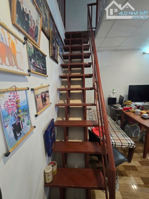 🚗 Hẻm xe hơi đỗ cửa - Nguyễn Văn Săng, Tân Phú - Góc 2 mặt hẻm thoáng - 56m² chỉ 5.6 tỷ - 1