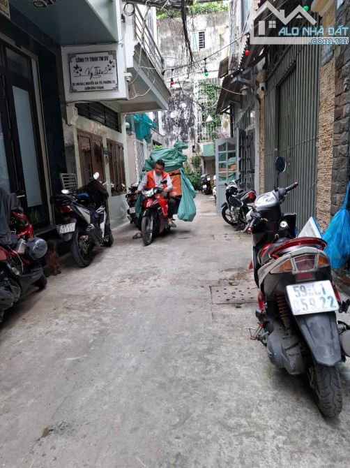 BÁN NHÀ 2 TẦNG - 67M2 – NGUYỄN GIA TRÍ – GIÁ 10 TỶ – P.25, BÌNH THẠNH - 1