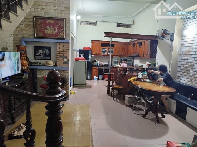 Nhà gần mặt đường Hà Huy Tập Yên Viên 159m 4T MT10.3m 11.94 tỷ ô tô vào nhà - 1