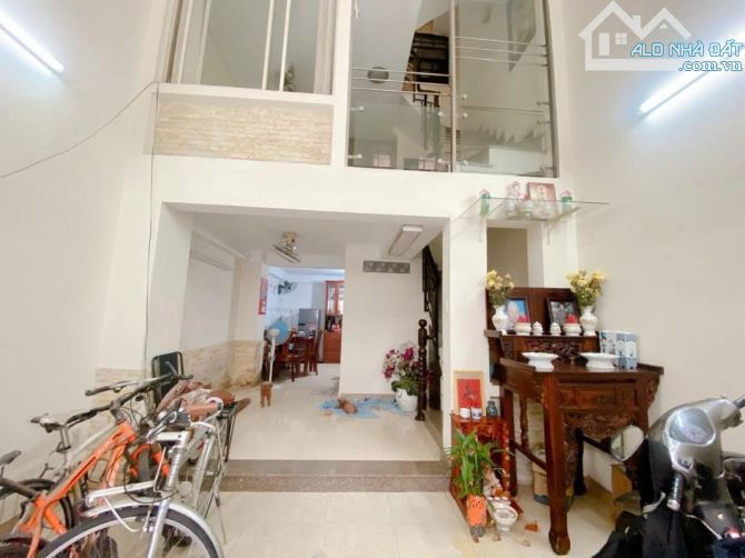 Bán nhà cạnh UBND Q. Gò Vấp – Quang Trung – 4 Tầng – 56M2 – Chỉ 5.6 Tỷ - 1