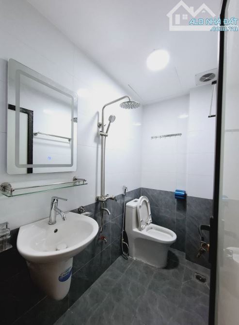 Lô góc duy nhất nhà 4 tầng, 66m, ô tô chánh, ở sướng, kinh doanh đỉnh cao, Tây Sơn - 1