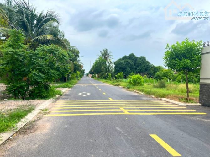 Cần bán đất Đường Trịnh Đình Thảo, Thị Trấn Dương Minh Châu Tây Ninh - 1