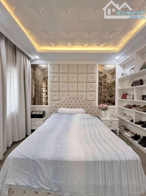 BÁN BIỆT THỰ ĐẲNG CẤP KDC MEGA RUBY,KHANG ĐIỀN,159m²,3 Lầu,Chỉ 20.5 Tỷ - 1