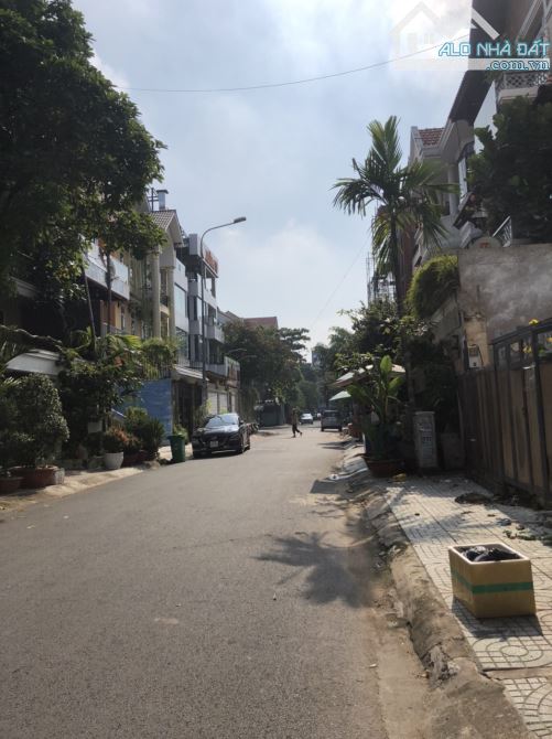 NHÀ 4 TẦNG – KHU VỰC ĐƯỜNG HOA – PHAN XÍCH LONG – PN, GIÁ 26,8 TỶ - 1
