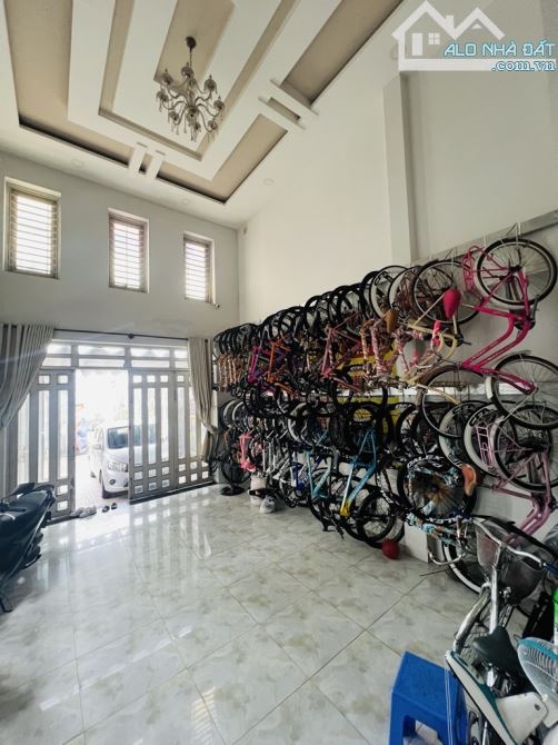 SIÊU PHẨM KHU TÊN LỬA 4 TẦNG 112M²  NGANG KHỦNG 6M  ĐƯỜNG 6M THÔNG 7,6 TỶ - 1
