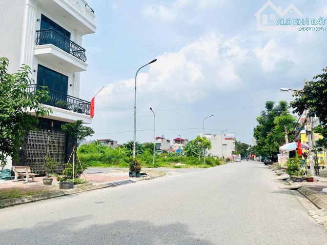 Bán Đất Mặt Đường Phân Lô Trương Văn Lực – Đống Chuối, Hồng Bàng | 100m², Đường 15m, 5,1ty - 1