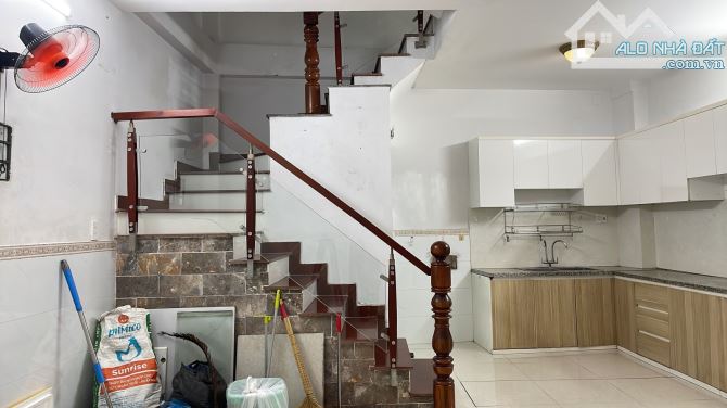 BÁN NHÀ ĐƯỜNG ĐỒNG XOÀI 43M2, 4 TẦNG, 5.2X8, GIÁ 6.6 TỶ - 1