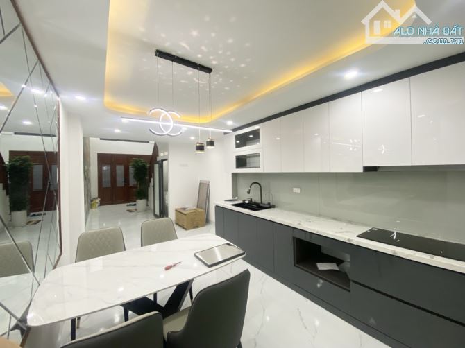 Bán nhà Đại Từ, Hoàng Mai, Lô góc gần ô tô, hồ Linh Đàm kề bên, 42m2, 7.6 tỷ - 1