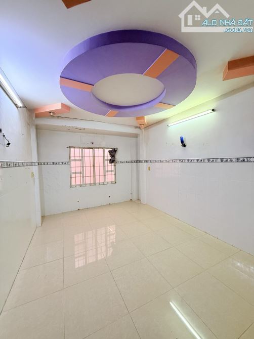 Nhà Âu Cơ_ P9, Tân Bình. DT 34m2. 2 tầng. Ngang 3.5m x dài 9.5m. Giá 3.95 tỷ. - 1