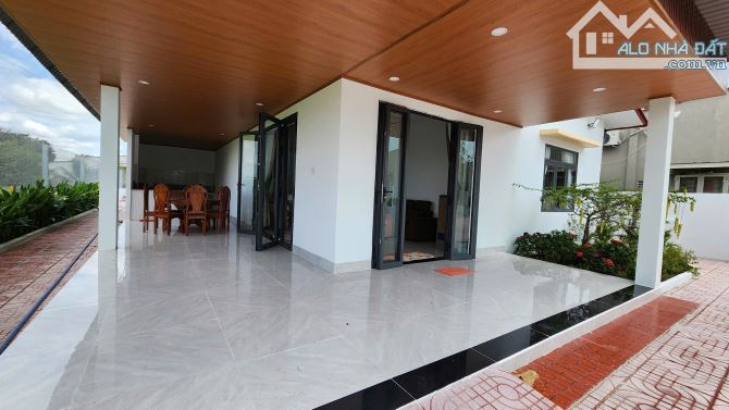 Nhà vườn sang đẹp trong lành 15x45 giá chỉ 4.5 tỷ. Như 1 homestay nghỉ dưỡng - 1