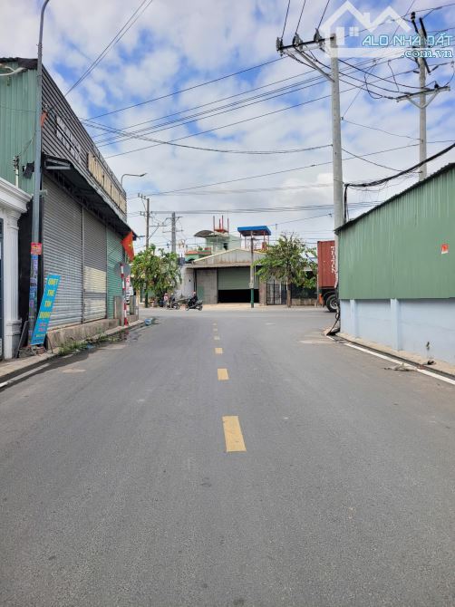 5,2Tỷ TL🔥Bán nhà 2 lầu_82,7m2_MT kinh doanh Gần TTYT Dĩ An p.Tân Đông Hiệp, Tp.Dĩ An - 1