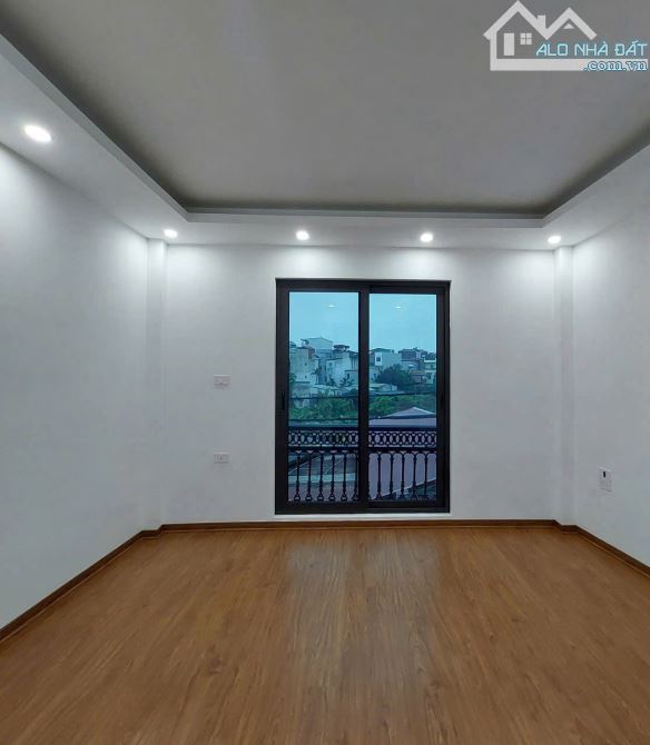 CỰC HIẾM  33m  NHÀ ĐẸP NGÕ 2 HỮU LÊ CHỈ HƠN 4 TỶ  Gần Hà Đông, Cầu Bươu, Cầu Tó, Đại Than - 1
