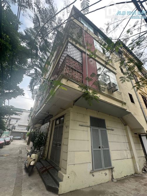 BÁN NHÀ PHÂN LÔ, LÔ GÓC, Ô TÔ, XUÂN THỦY, CẦU GIẤY, DT 30M, 4 TẦNG, MT 4M, GIÁ NHỈNH 11 TỶ - 1