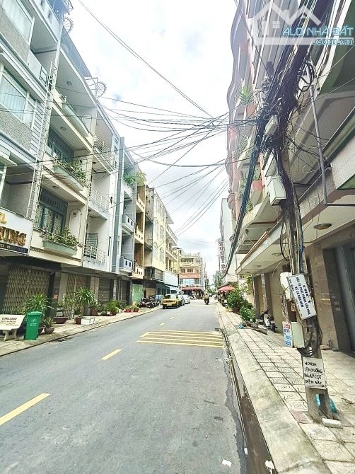 Nhà 1 Trệt 4 Lầu đường Lý Hồng Thanh, P.Cái Khế, TP.Cần Thơ - 1