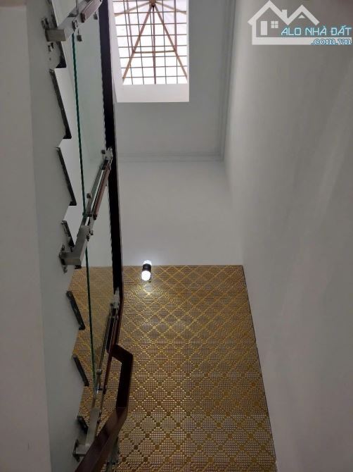 Nhà bán: đường Hồ Ngọc Lãm . Q Bình Tân. DTSD 69m2. 2 tầng. Giá 4,99 tỷ - 1