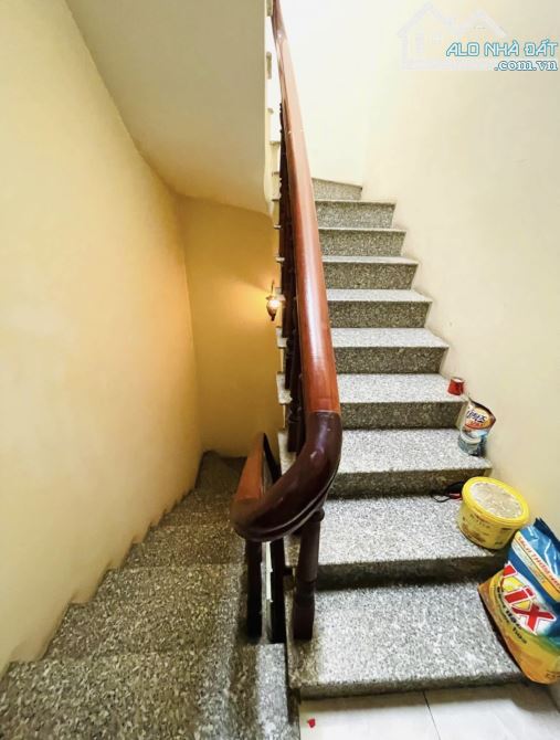 XOAY TIỀN BÁN GẤP NHÀ TRẦN HƯNG ĐẠO,QUẬN 5-GIÁ:4,31TỶ/76,8m2(4,8x16m).ĐANG CHO THUÊ.SỔ SẴN - 1