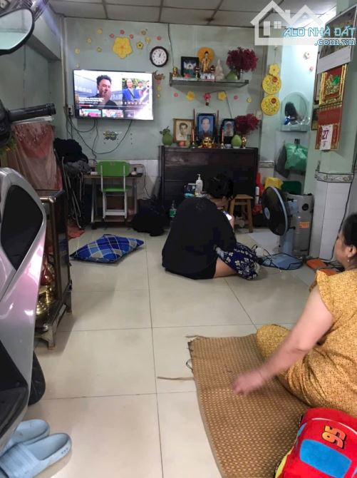 Bán nhà Q1 cách 1 căn ra bờ kè Hoàng Sa Phường Tân Định -28m bán 3ty350 - 1