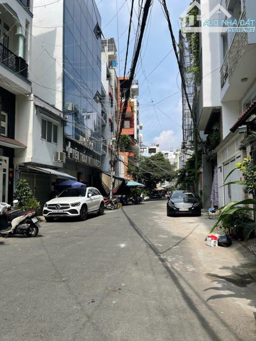 Bán Nhà Nguyễn Thị Minh Khai -Quận 1 - 8x24m -nở hậu 12m - 212 m2 -CTXD : 7 tầng Giá 39 tỷ - 1