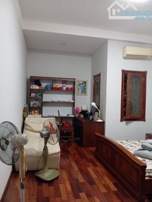 Hiếm! Bán Nhà Giáp Ngoại Giao Đoàn-Xuân La Tây Hồ-KD-Ôtô- 95M2 - 5Tầng -Mt4.4m - 18 Tỷ Hơn - 1